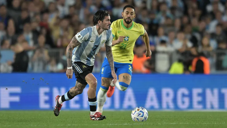 Argentina goleia Brasil por 4 a 1 em clássico turbulento pelas Eliminatórias da Copa argentina-brasil-eliminatorias-e1742948068316 Argentina goleia Brasil por 4 a 1 em clássico turbulento pelas Eliminatórias da Copa