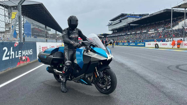 Kawasaki HySE: O Futuro da Combustão com Hidrogênio em Motos AA1DPQ1E Kawasaki HySE: O Futuro da Combustão com Hidrogênio em Motos